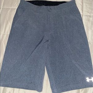 Under armour grey golf shorts